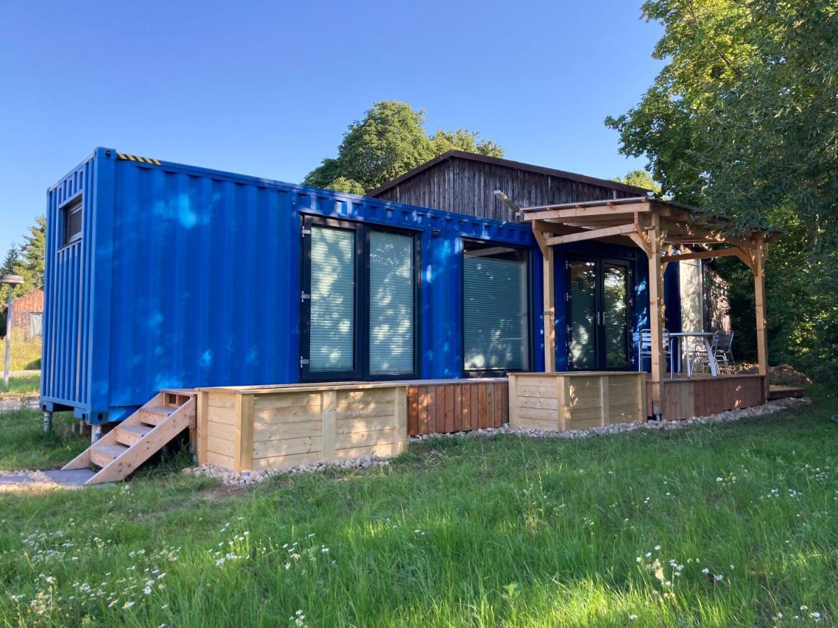 Tiny House Im Seecontainer Mit Parkplatz, Glasfaser, Netflix, Veranda Und Gehobener Ausstattung Cobourg Extérieur photo